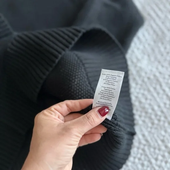 Everlane Women's Black Crew Neck Oversized Organic Cotton Sweater - Picture 4 of 4